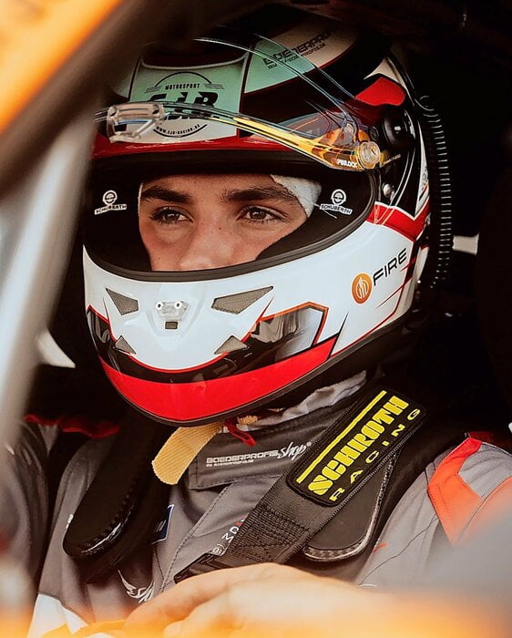 Bönighausen siegt im PorscheDuell CJB OFFICIAL WEBSITE